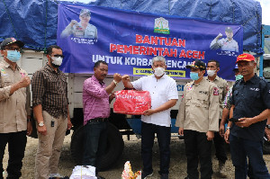 Dinsos Aceh Serahkan Bantuan di Bener Meriah dan Aceh Tengah