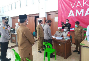 Pantau Pelaksanaan Vaksinasi Covid-19, Wakapolda Aceh Semangati Vaksinator