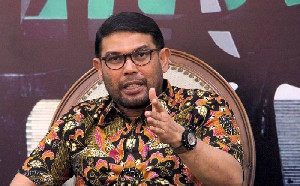 Penjelasan Nasir Djamil Terkait Rekrutmen Tenaga Honorer