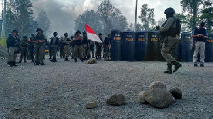 Pekerja Indonesia Tinggalkan Papua, OPM Ultimatum