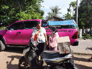 Yotuber Sukses Nodie Wakgenk, Bagi Motor Gratis Untuk Warga Miskin di Aceh Utara