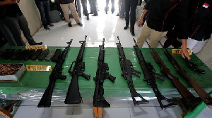 Untung Rp1,39 M, Pemasok Senjata KKB Papua Ditangkap