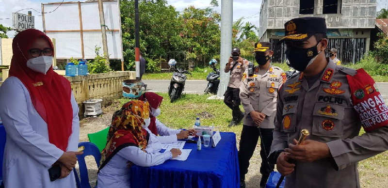 Gerai Vaksinasi Presisi Polsek Indrapuri Ditinjau Kapolda Aceh