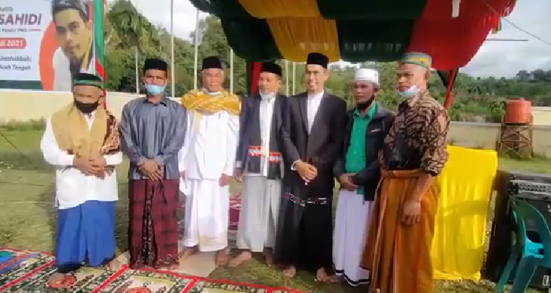 Aceh Tengah, Bardan Sahidi Menjadi Khatib Pelaksanaan Shalat Eid Adha Didesa Bah