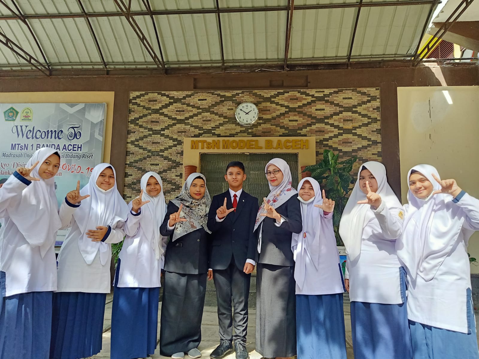 Tujuh Peneliti Muda MTsN Model Banda Aceh Tampil di Myres Nasional 2021