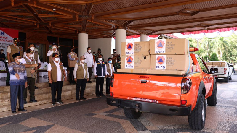 Aceh Terima Bantuan BNPB, Berupa Mesin PCR dan Masker