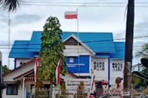 Terkait Bendera Terbalik di Aceh Barat, Kadis: yang Pasang Masih Ngantuk