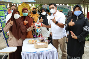 Cintai Produk Lokal, Pengusaha Aceh Tampung Produk SMK