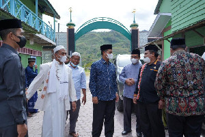 Kadisdik Dayah Aceh Bersilahturahmi Bersama Pimpinan Dayah Di Aceh Tengah
