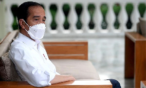 Jokowi Melarang Ekspor Komoditas Mentah