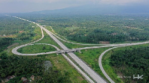 Ada Tol Trans Sumatera Ekonomi Bisa Mutar Ratusan Triliun