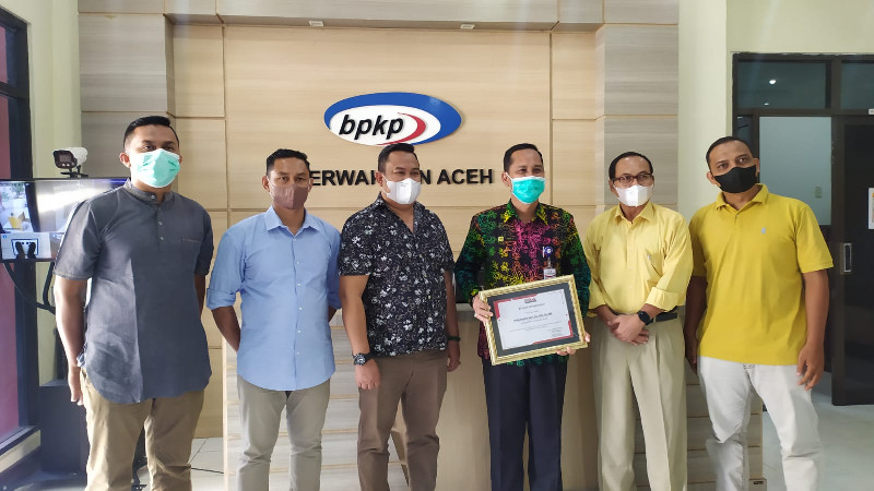 Dinilai transparan dan komit, GeRAK Aceh berikan penghargaan untuk Kepala BPKP Aceh