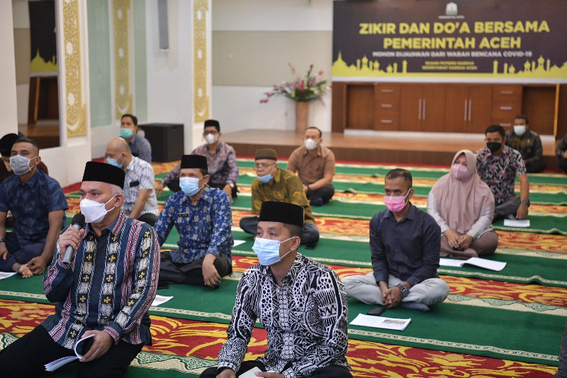 Sekda Aceh Sapa Guru SMA Secara Daring Usai Zikir dan Doa Bersama