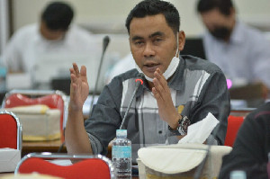 Komisi VI DPRA Desak Pemerintah Aceh Beri Bantuan Kepada Masyarakat Terdampak PPKM
