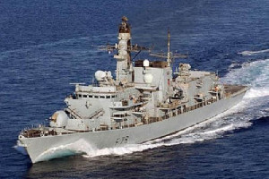 China Berang, Kapal Perang Inggris Lewat Selat Taiwan