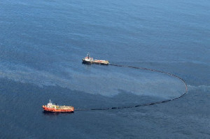 Pertamina Sigap Tangani Lapisan Minyak di Lepas Pantai Aceh Timur