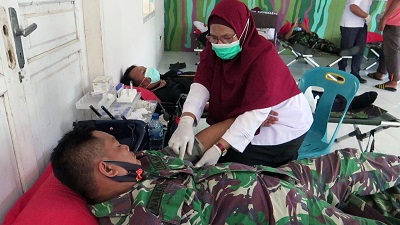 Donor Darah Jelang HUT Ke-76 TNI