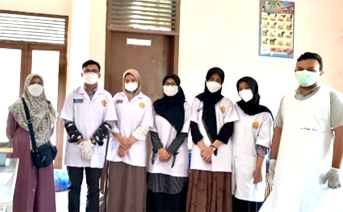 Tim PKM-RE USK Temukan Obat Luka Bakar dari Bunga Seulanga
