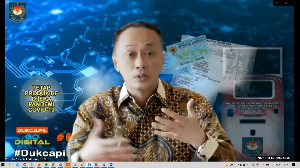 Survei Puspoll Indonesia: 80 Persen Responden Menyatakan Mudah Membuat KTP-el