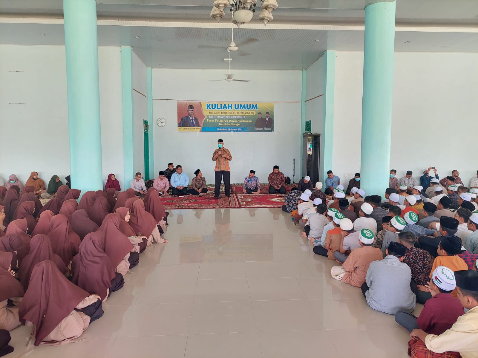 Kisah Santri Al-Muslimun Aceh Utara Kirim Surat untuk Rektor Unimal