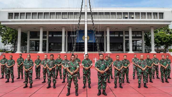Tugas Reformasi di Awal Masa Kepemimpinan Panglima TNI dan KSAD Baru