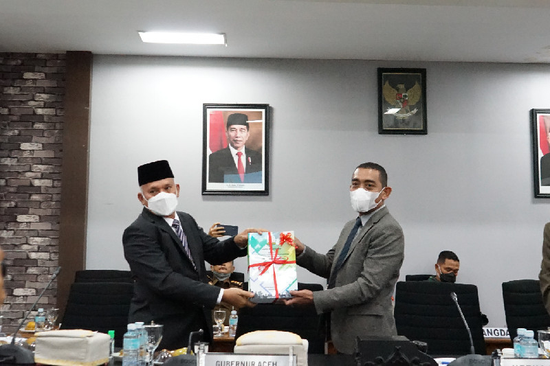 Pemerintah Aceh Tetapkan R-APBA Tahun Anggaran 2022 Sebesar Rp 14,3 Trilliun