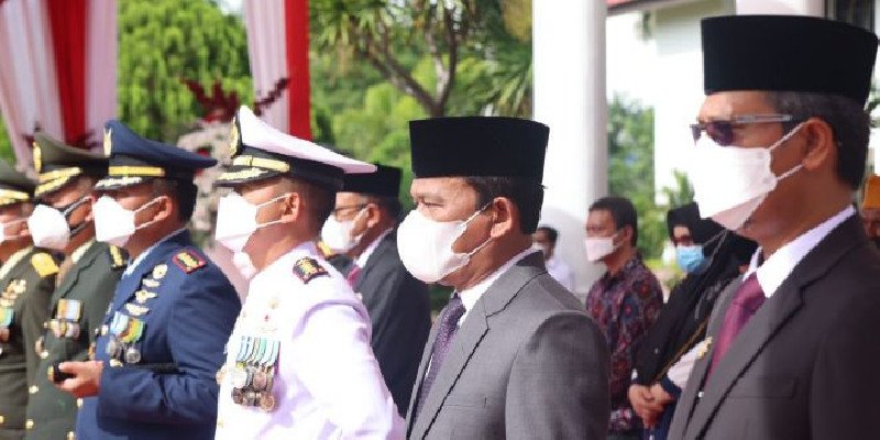 Pangdam IM Pimpin Upacara Hari Pahlawan di Kantor Gubernur Aceh