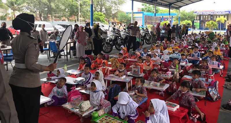 Ditlantas Polda Aceh Edukasi Aturan Berlalu Lintas Bagi Anak Usia Dini