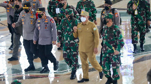 Sekda Aceh bersama Forkopimda Dampingi Panglima TNI dan Kapolri Pantau Vaksinasi Covid-19
