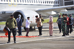 Tiba di Aceh, Wapres Langsung Pimpin Rapat Terbatas