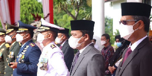 Pangdam IM Pimpin Upacara Hari Pahlawan di Kantor Gubernur Aceh