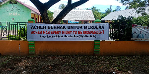 Spanduk Aceh Merdeka Terbentang di Lhokseumawe