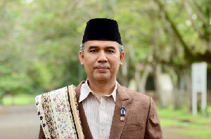 Rektor Unimal Milad ke-49, Banyak Pihak Ucapkan Doa Kepada Prof Herman