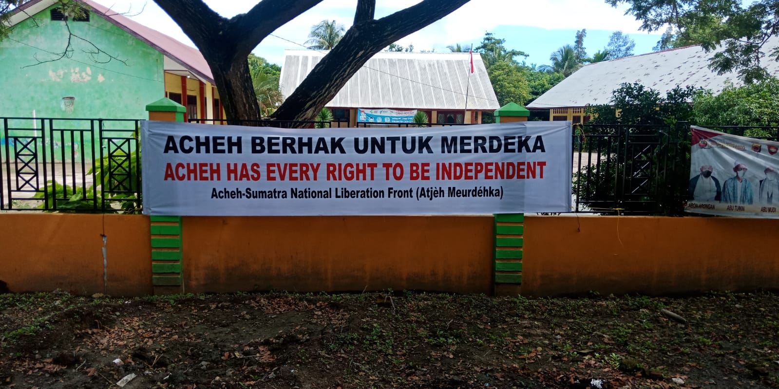 Spanduk Aceh Merdeka Terbentang di Lhokseumawe