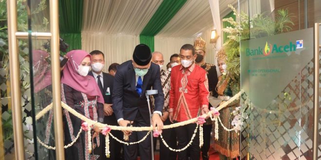 Gubernur Resmikan Kantor Cabang Bank Aceh Syariah di Jakarta