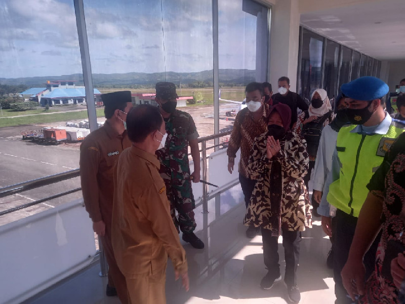 Mensos Risma Berkunjung ke Aceh Dalam Rangka Penerima Manfaat di RSUZA