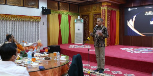 Panitia Muktamar IDI Silaturahmi dengan Gubernur Aceh