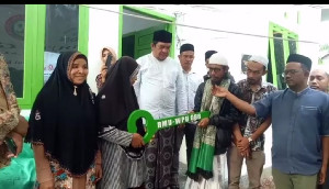 Abiya Jeunieb Serahkan Rumah BMU-WPU ke 088 di Aceh Besar