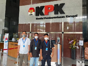 Warga Sampaikan Keluhan Lambannya Pengadilan Mengeksekusi Kalista Alam ke KPK