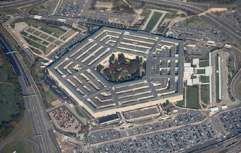 Pentagon Keluarkan Kebijakan Larang Anggota Militer Terlibat Kegiatan Ekstremis