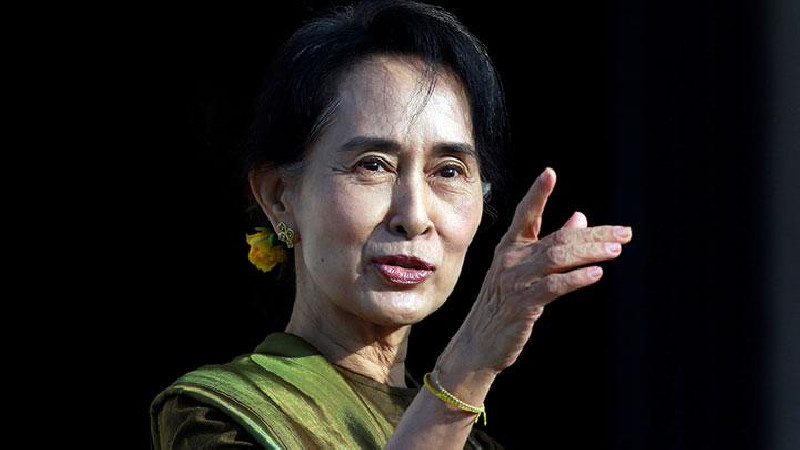 Aung San Suu Kyi Kembali Dipenjara 4 Tahun