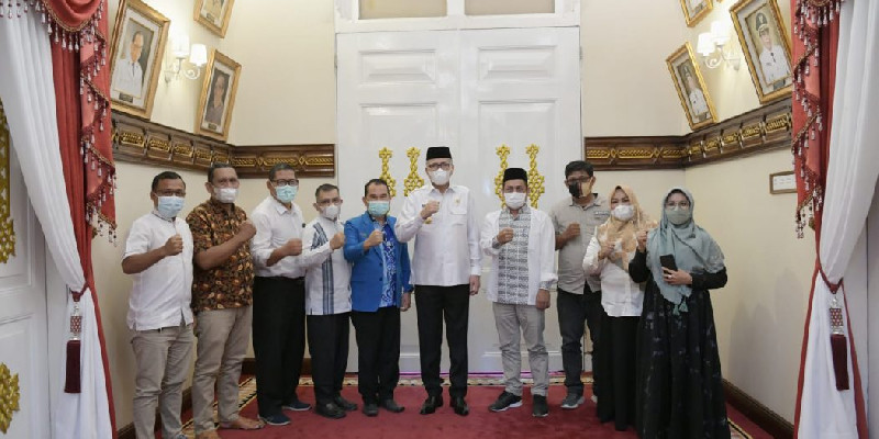 Gubernur Nova Ajak Persakmi Bersinergi Membangun Aceh
