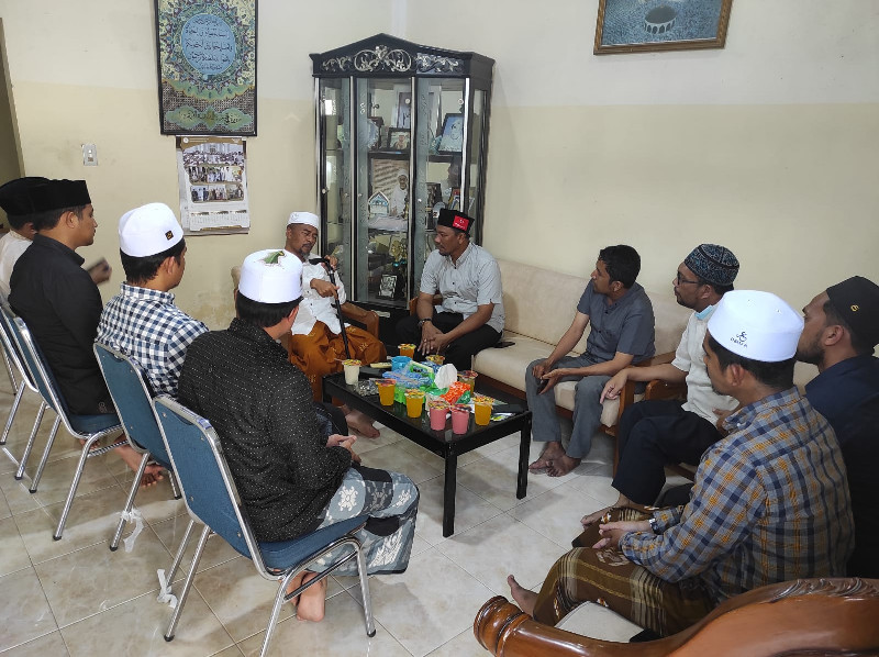 Syech Fadhil-Ketua PAS Aceh Gelar Pertemuan di Dayah