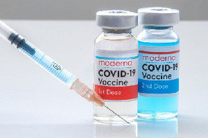 Bupati Nagan Raya Sudah Terima Vaksin Booster