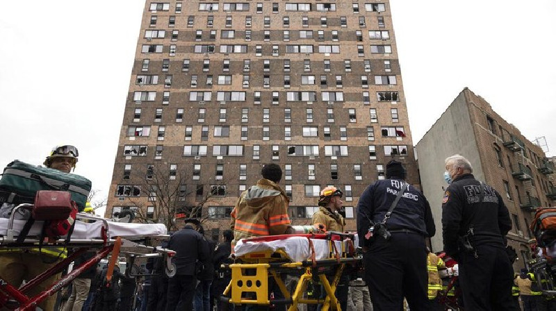 Kebakaran Ngeri Apartemen di New York, 19 Orang Tewas