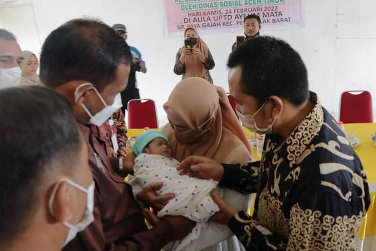 Bayi Yang Ditemukan di Kantin Sekolah Aceh Timur Diasuh Seorang Polisi