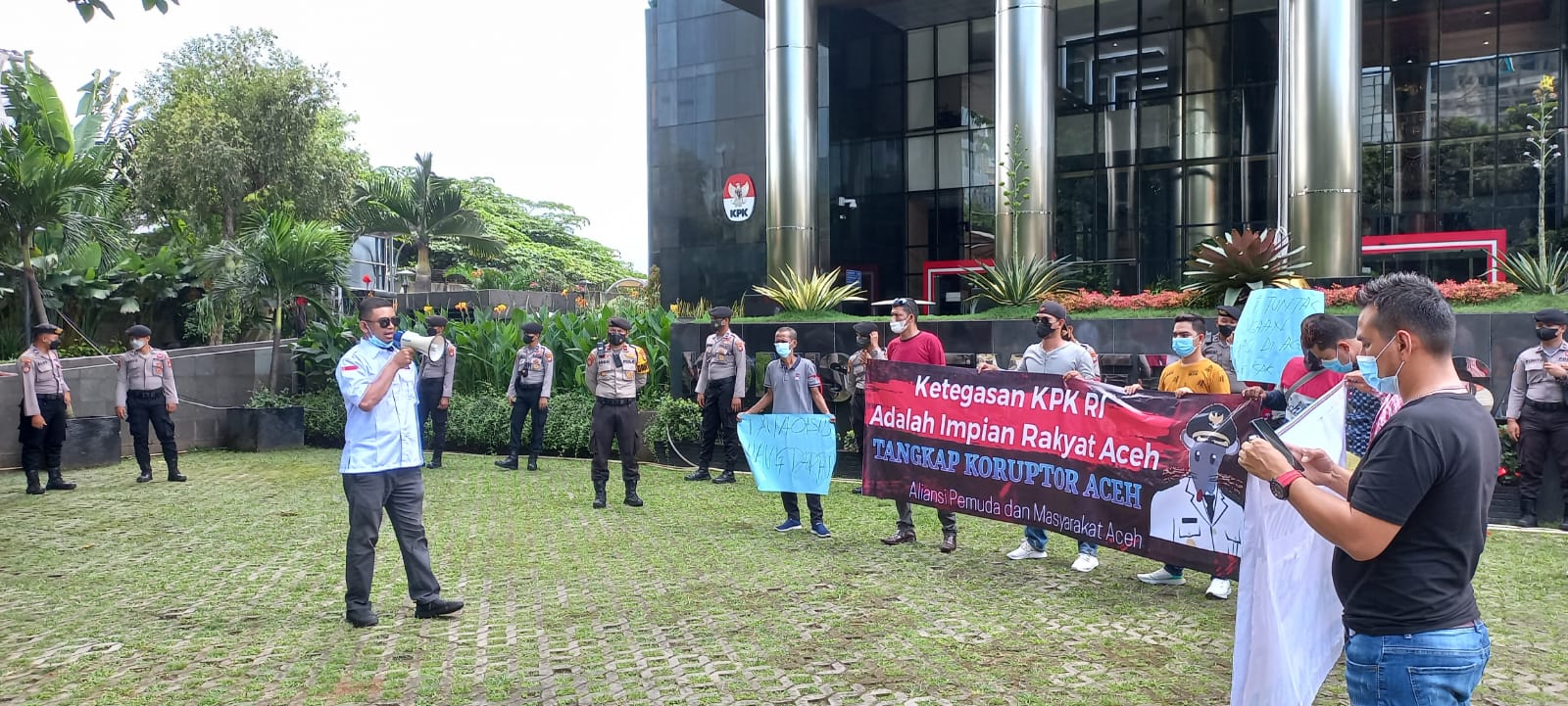 Datangi Gedung Merah Putih, Masyarakat Aceh Minta KPK RI Lebih Tegas