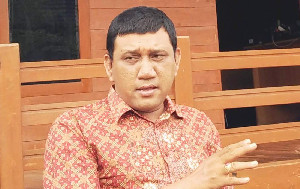 Hukuman Azis Syamsuddin Terlalu Ringan, Kinerja KPK Dipertanyakan