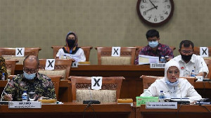 DPR Akui Belum Diajak Kemnaker Untuk Bahas Perubahan JHT