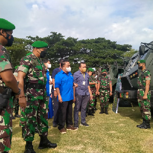 Bersama Pangdam IM, Pengurus PWI Aceh Tinjau Pameran Alutsista TNI di Blangpadang